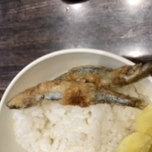 面倒な魚の臭みとり不要！きびなごの唐揚げ☆